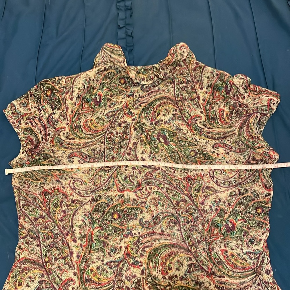 LOFT Ruffle top, Petite Large - Picture 7 of 9
